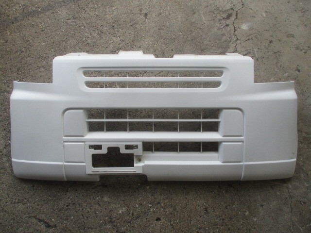 4038 EBD-DA64V エブリィ フロントバンパー 71711-68H0 白素地 【26U】 平成21年6月 【個人宅配送不可】拍卖
