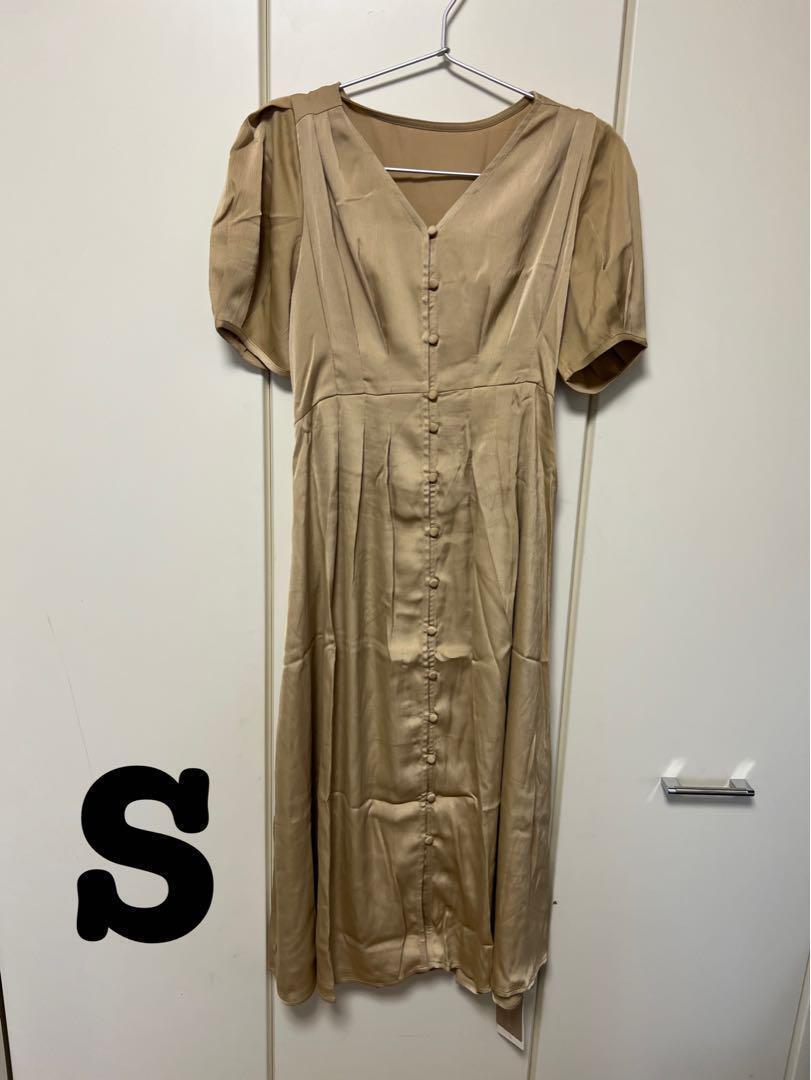 新品 セゾンドパピヨン キャミ付きパフスリーブフレアワンピース キャメル S拍卖