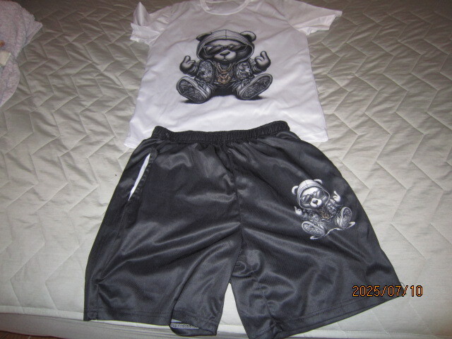 T-シャツ+短パン 1回試着のみ 美品拍卖