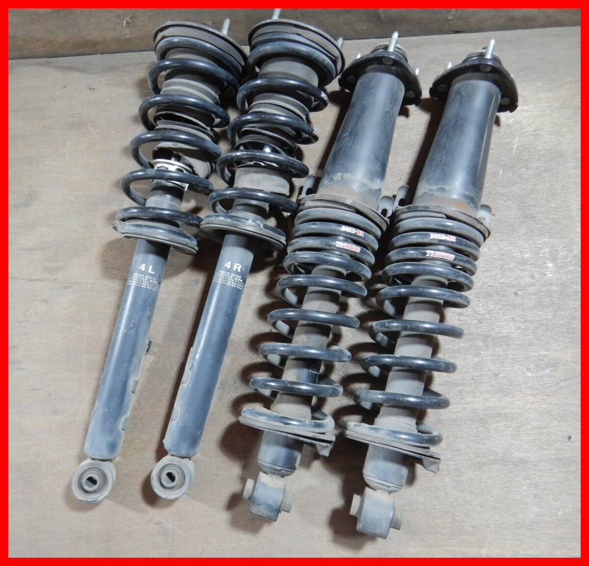 (E1255) LEXUS GS 純正ショック サスペンション RSRダウンサス装着品 48520-30210 48510-30760 48530-30710拍卖