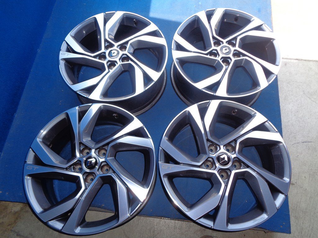 【送料込み】★ 希少 ★ ルノー 純正 ★ メガーヌ GT ★ 7.5J/+46 PCD 114.3 ★ ハブ径 66㎜ ★ 4本セット ★拍卖