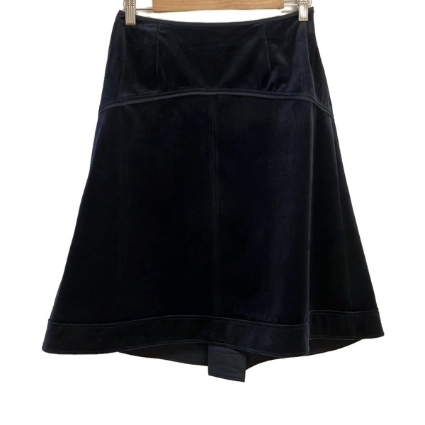 トゥービーシック TO BE CHIC スカート サイズ40 M - ダークネイビー レディース ひざ丈/ベロア 美品 ボトムス拍卖