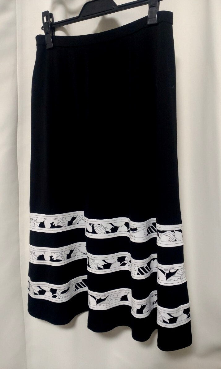 【極美品】レオナール カンカン ロング丈 スカート 73 大きいサイズ拍卖