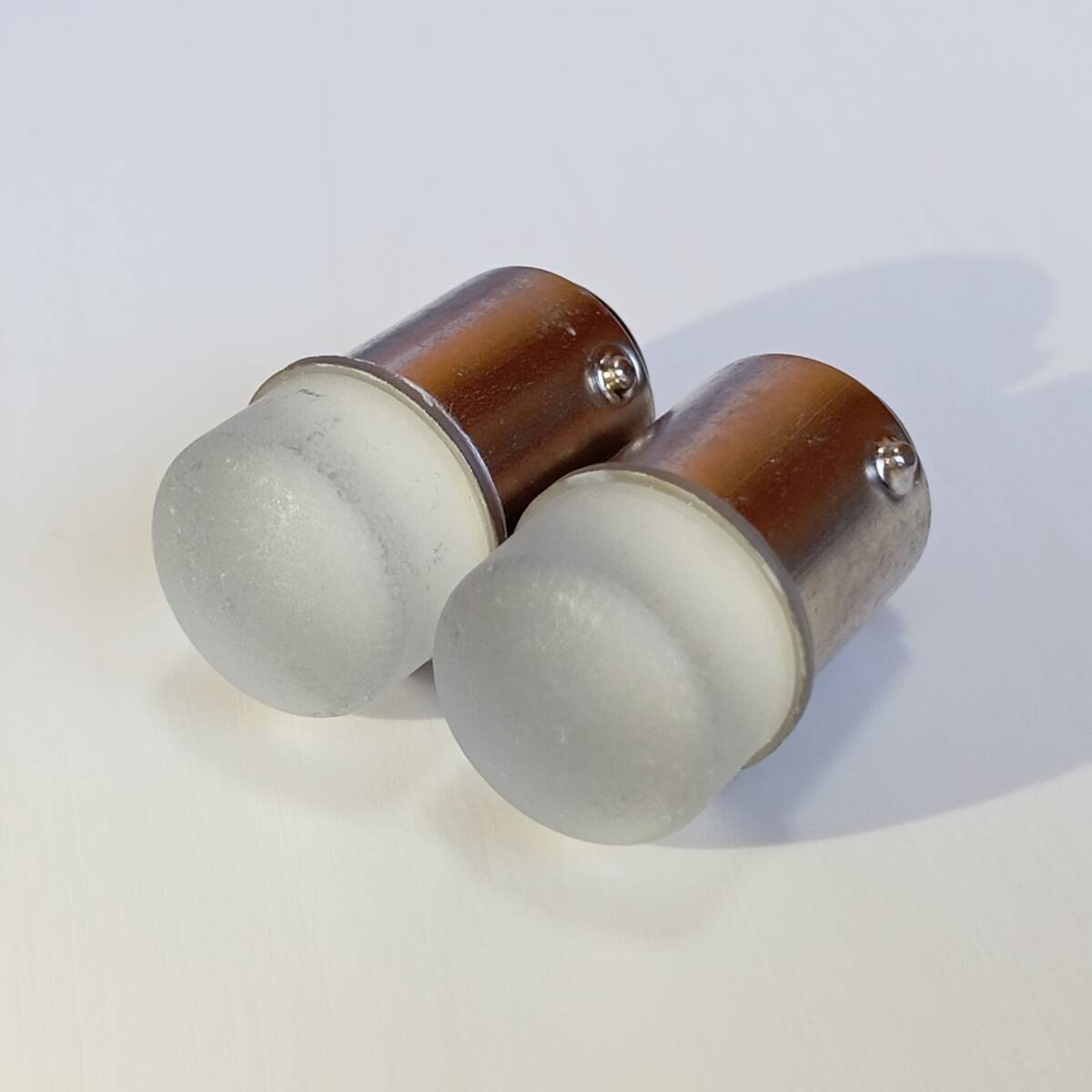 S25 ダブル球 1157 ピン角180度 LED 爆光! 12V ホワイト 2個セット 段違いピン /b15w拍卖