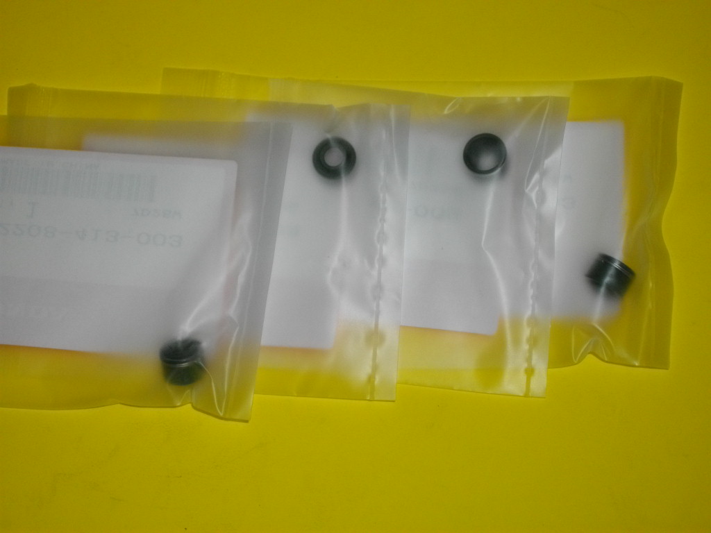 バルブステムシール G034 GB250クラブマン GB GB250 MC10 ホンダ 純正新品拍卖