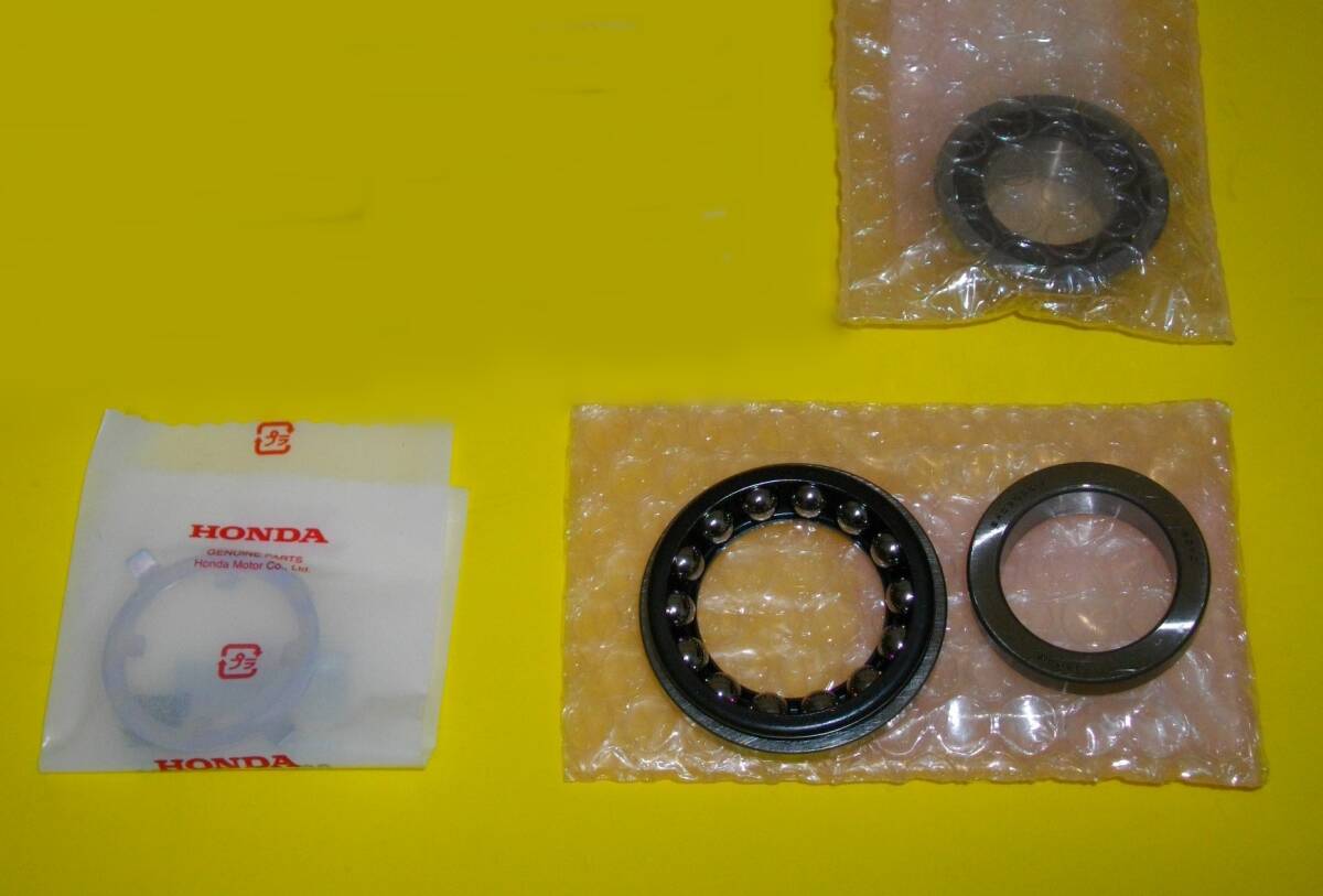 ステアリングステムベアリングセット SF03 VFR400R NC24 ホンダ 純正新品拍卖