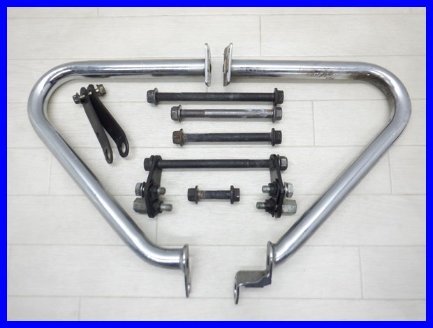 !☆ニ978 ボンネビル790 エンジンガード エンジンハンガー エンジンマウント 社外 SNTTJ900TM トライアンフ 80拍卖