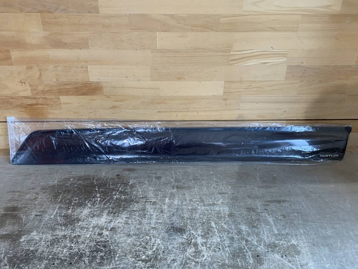 【2407003】未使用 スズキ MR31 MR41 ハスラー 純正 ドアバイザー 左側 助手席 フロント②拍卖