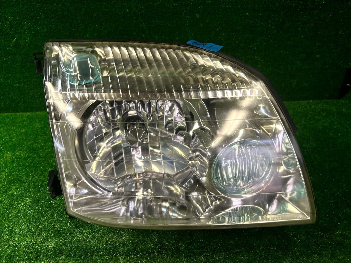 W0241-250701 エクストレイル T30 HID ヘッドライト 右 美品 破損無し 日産 NISSAN (C)拍卖