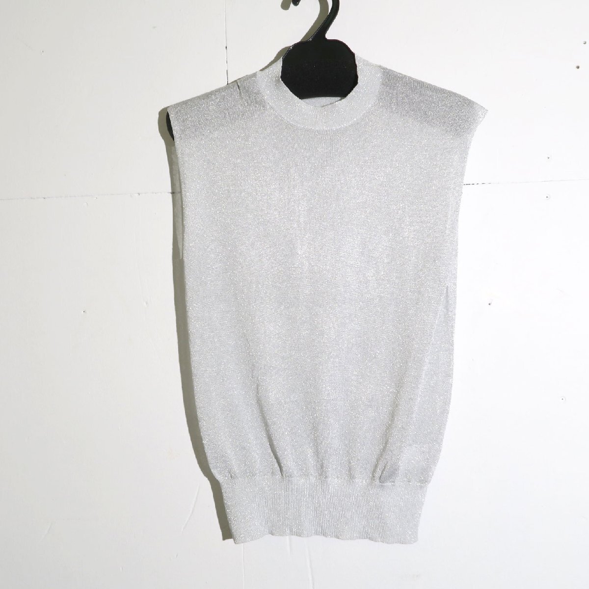 Whim Gazette ラメノースリーブプルオーバー 定価17,600円 sizeフリー シルバー WGZ1022105A0012 ウィム ガゼット シアー拍卖