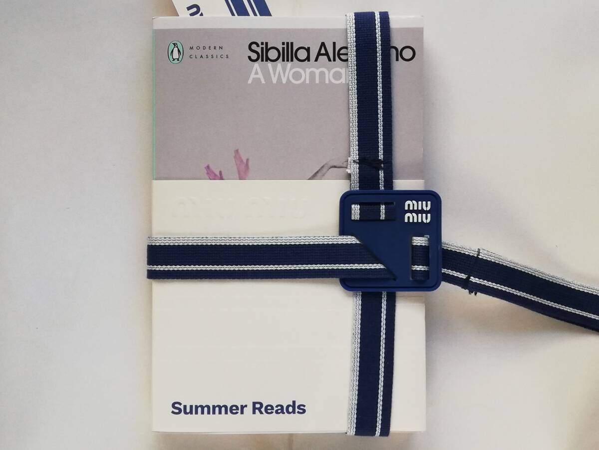 MIU MIU Summer Reads 2024: Sibilla Aleramo / A Woman ミュウミュウ拍卖