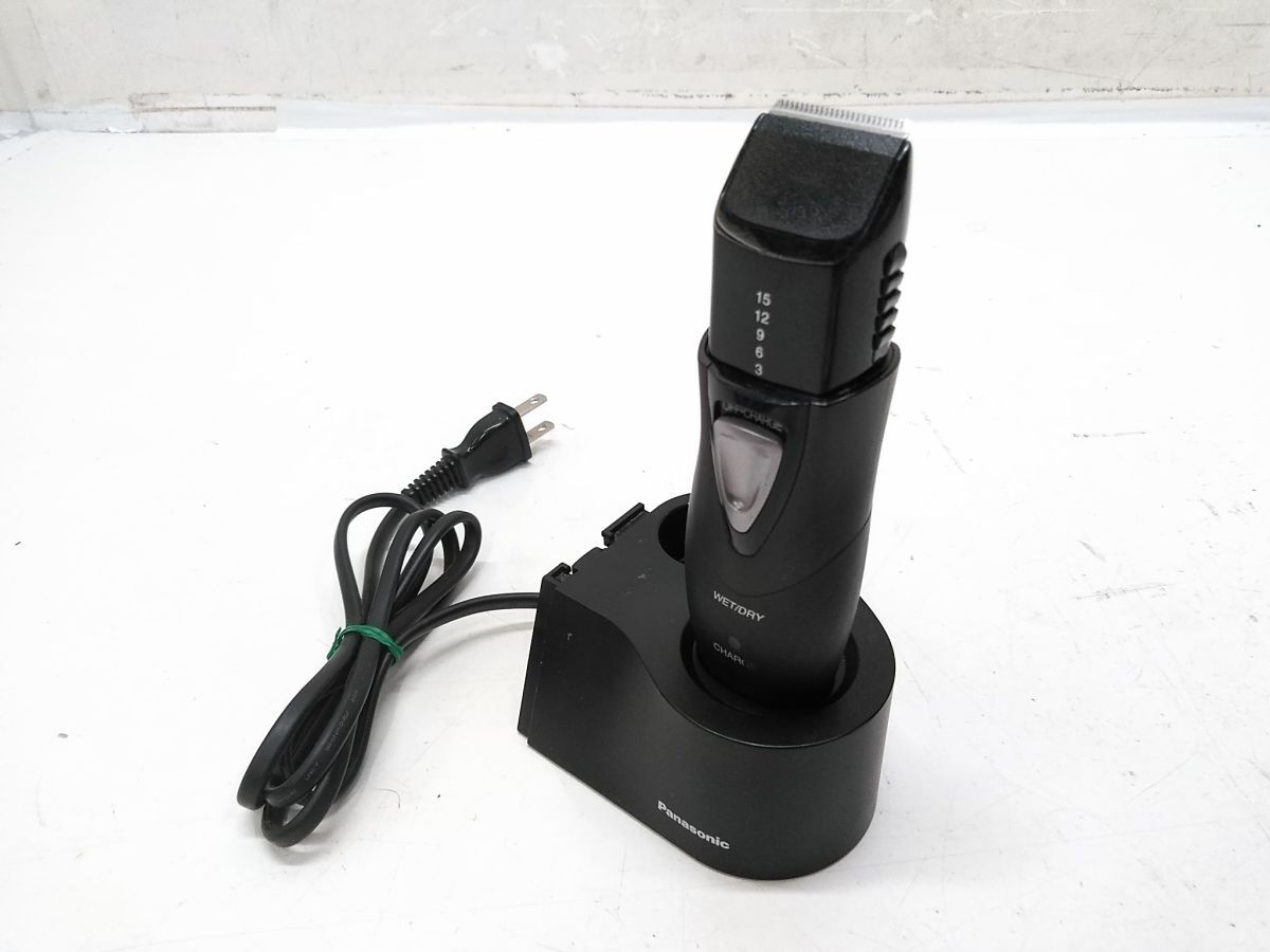 ♪動作品 Panasonic パナソニック マルチトリマー ER-GY10 メンズグルーミング 全身ムダ毛ケア 本体と充電台のみ 0717-7E @60♪拍卖