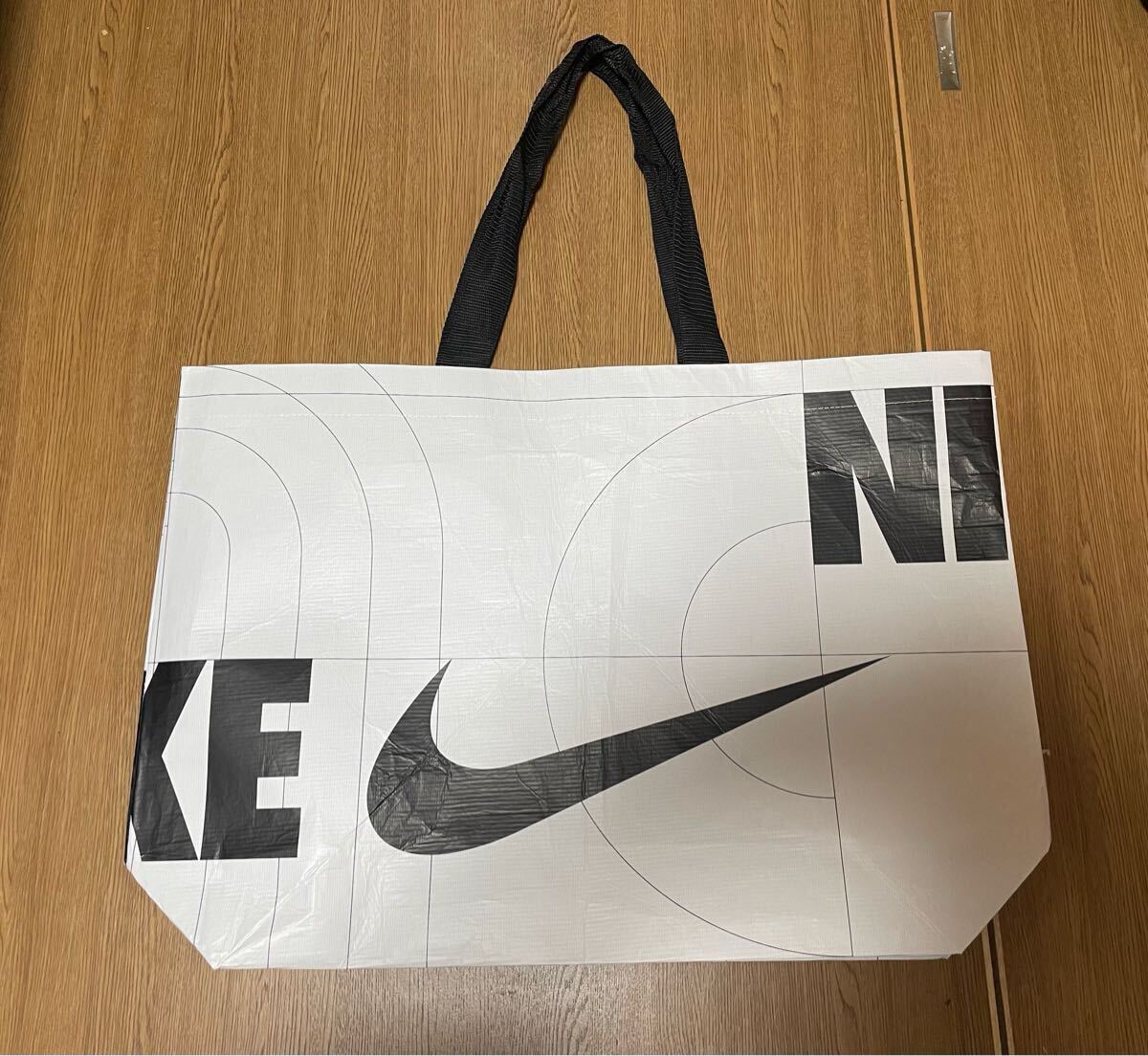 ナイキ NIKE エコバッグ ショッパー 新品 韓国 人気 白拍卖