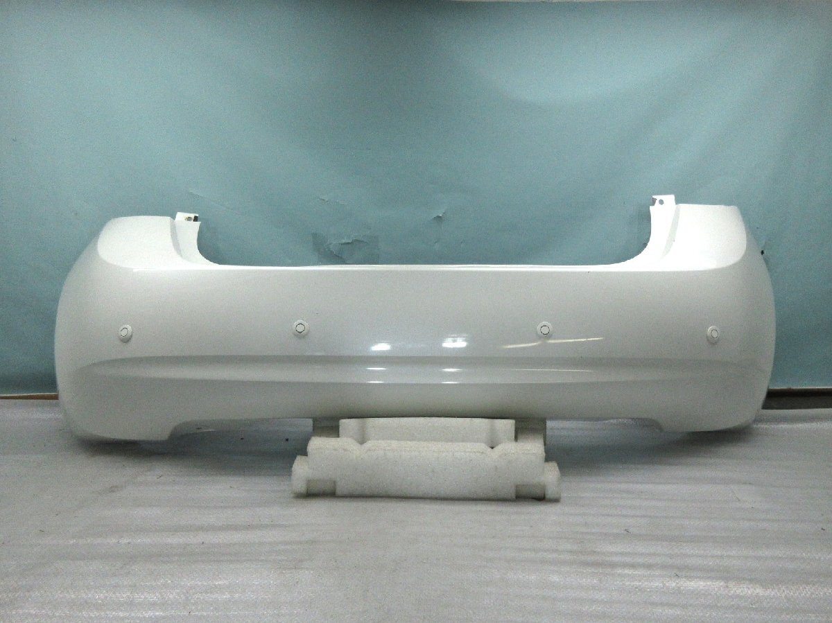 ◆ E12 ノート NOTE 前期 純正 リアバンパー 85022-3VA0H ブリリアントホワイトパール拍卖