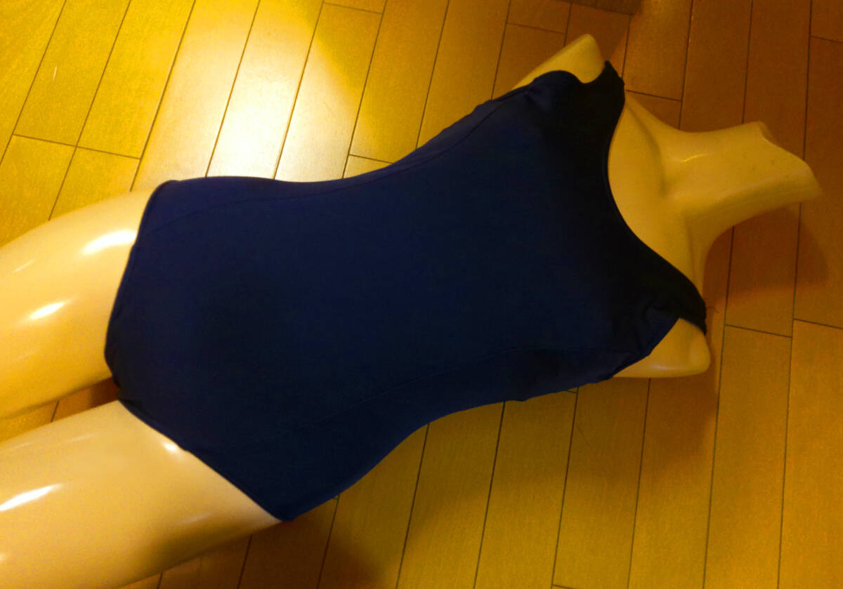 5■片倉工業■トレーニング水着150サイズ 紺色 記名拍卖