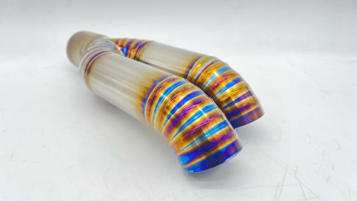 チタンドルフィンデュアルテールマフラー出口50.8φ入口内径50.8φジョイント差し込み 拍卖