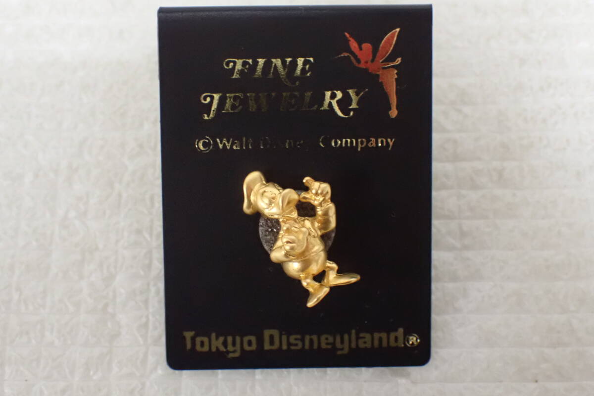 未使用品 東京ディズニーランド ドナルド ピンバッジ ゴールドカラー 定形外郵便全国一律140円 B1-MA拍卖