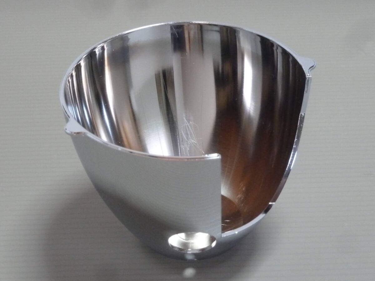 ゼファー1100 カワサキ純正 スピードメーターロアカバー 新品拍卖