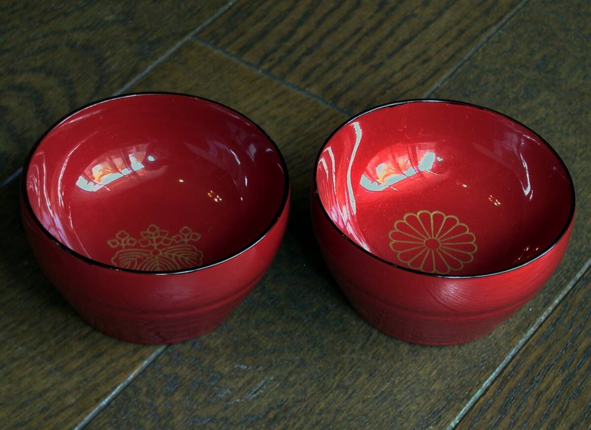 日本酒おちょこ/ぐい呑み★皇室所縁のぐい呑み★7㎝×4㎝★ペアセット拍卖