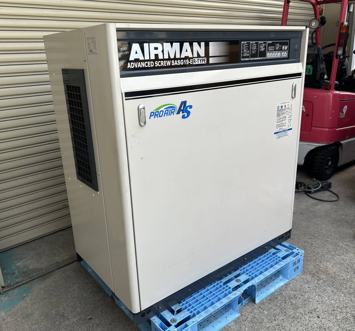 稼働時間約7,050h◇ 北越工業(AIRMAN)ADVANCED SCREW SASG19-E R-TYPE コンプレッサー 25馬力相当 ◇60Hz仕様 コンプレッサ ◇3-I0000996拍卖