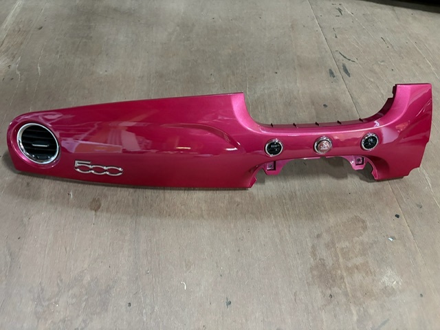 MIMA★フィアット500 チンクエチェント★純正 ダッシュボードパネル★FIAT/部品取り車拍卖