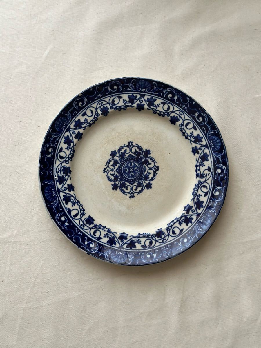 金継ぎ用 フランス アンティーク 皿 Jules Vieillard de BORDEAUX ボルドー / “LOUIS XV” ブルーカマイユの平皿プレート 蚤の市拍卖