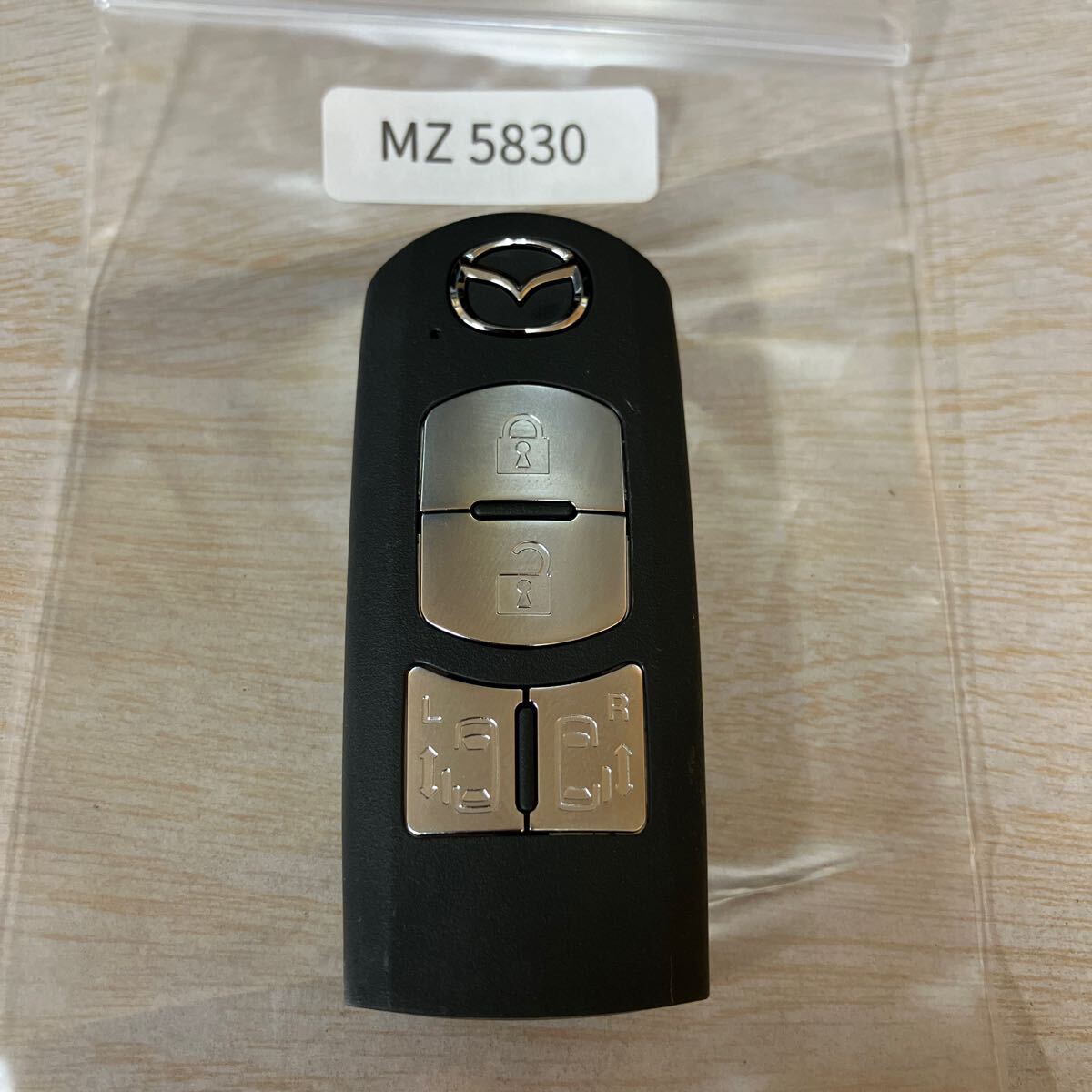 MZ5830 マツダ AC6812 純正 キーレス スマートキー プレマシー MPV ビアンテ CWEFW LY3P CCEFW 両側電動スライドドア 4ボタン拍卖
