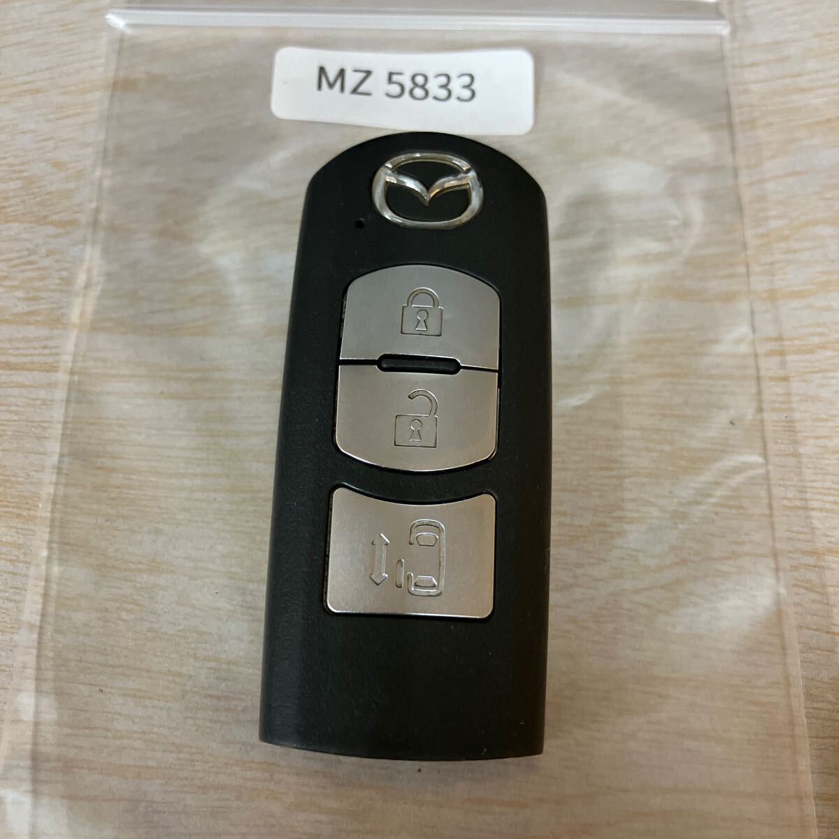 MZ5833 点灯 AB0611 マツダ 純正 スマートキー リモコン 3ボタン プレマシー MPV ビアンテ等 スライドドア キーレス拍卖