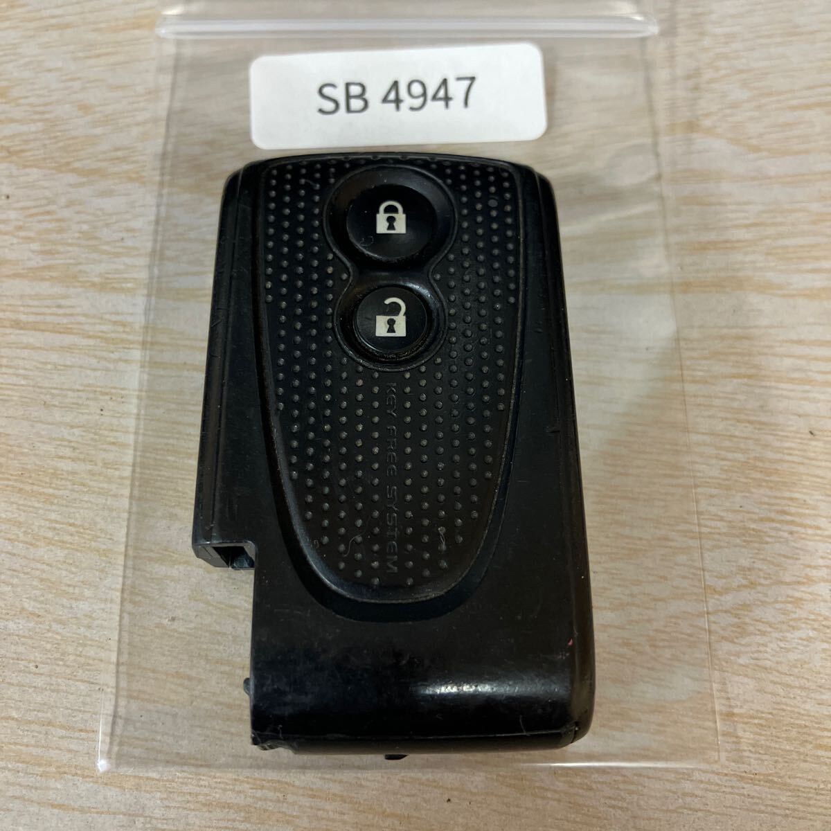 SB4947 スバル L0430 2B 純正 キーレス リモコン ムーヴ LA100S タント L375S ココア L675S コンテ L575S エグゼ等 2ボタン拍卖
