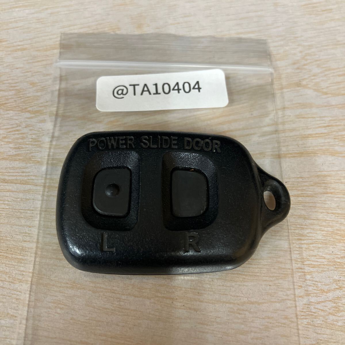 @TA10404 トヨタ 純正 キーレス リモコン 両側スライドドア 10系 アルファード 30系 40系 エスティマ等 2ボタン拍卖