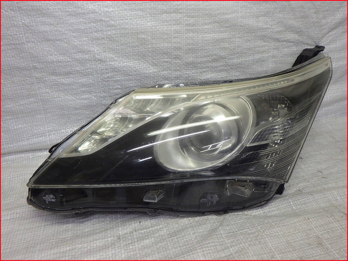 ZRT272W 中期 アベンシスワゴン HID左ヘッドライト左ライト 左側 KOITO 05-27 ヘッドランプ ランプ拍卖