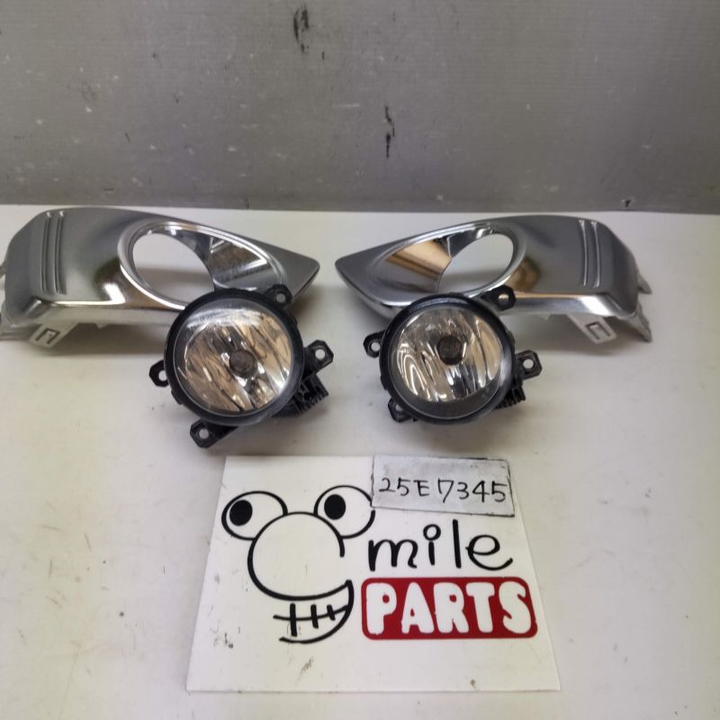 FNC26 セレナ 純正 左右フォグランプ 1D3-16-6/25E7345*同梱不可拍卖