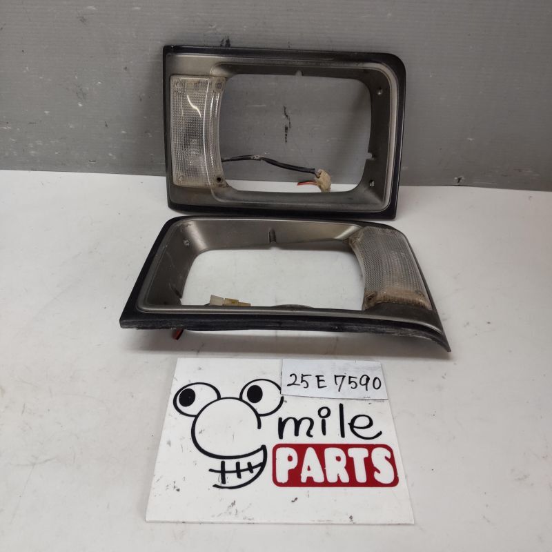 DB71T キャリイ 純正 左右ライトリム 1D1-3-4/25E7590*同梱不可拍卖