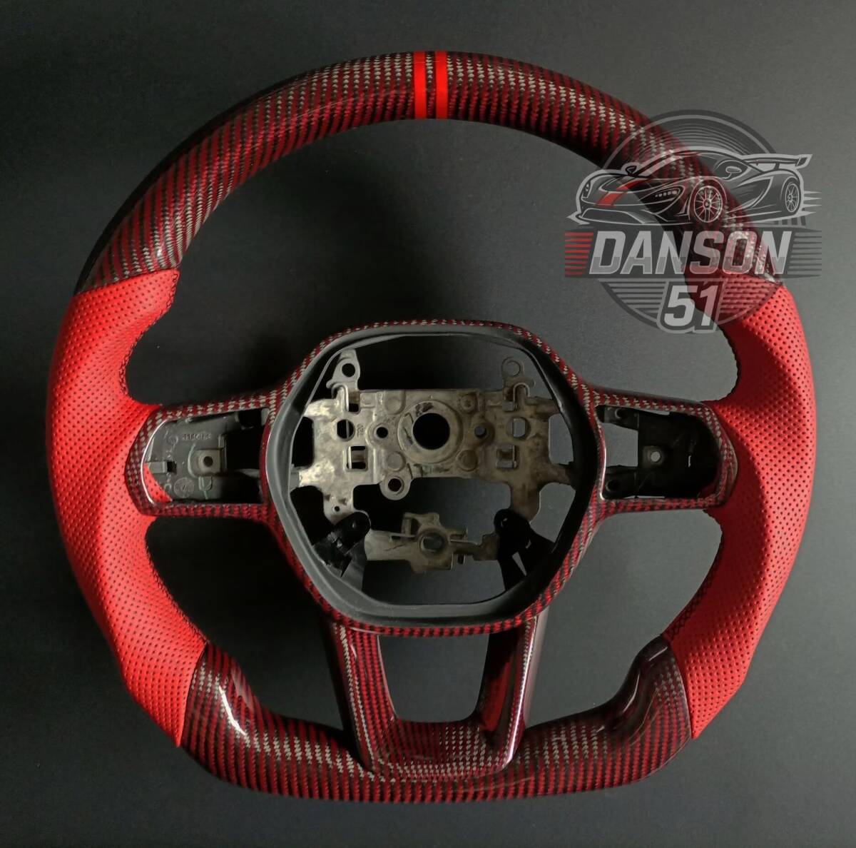 送料無料 リアルカーボン・パンチングレザー製  ホンダ シビックタイプR FL5 ステアリング1個 スイッチカバー付く拍卖