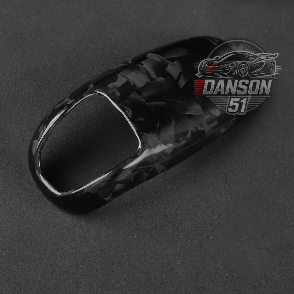 送料無料 フォージドカーボン製 AUDI A8 2011~2017年式 シフトノブカバー1枚拍卖