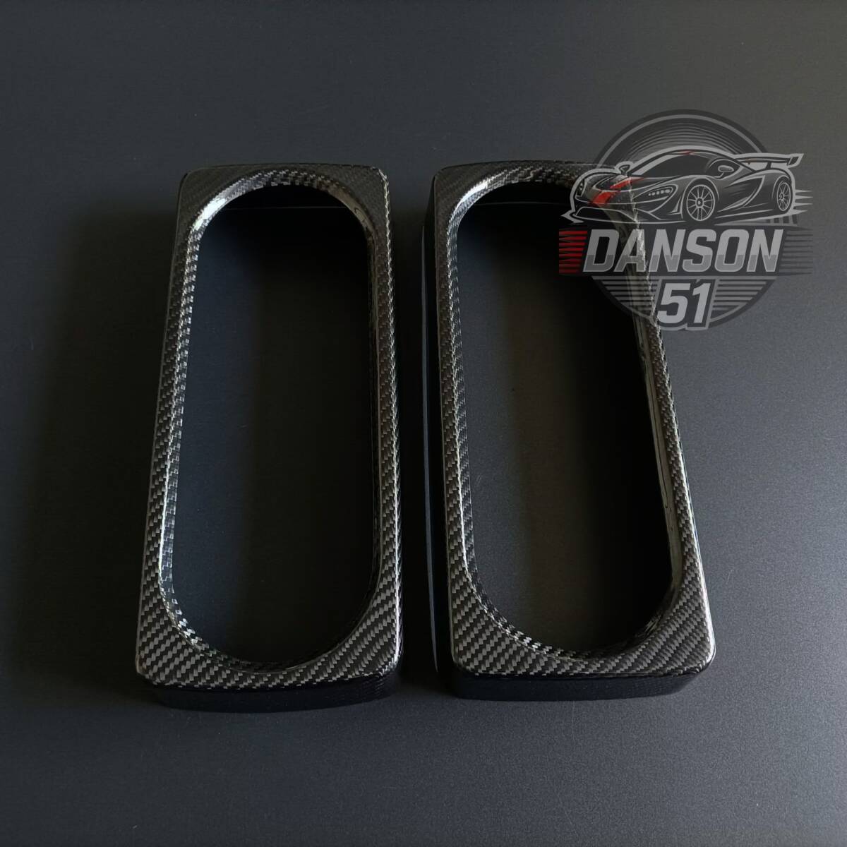 送料無料 ドライカーボン製 ベンツ Gクラス W463 テールライトカバー左右セット拍卖