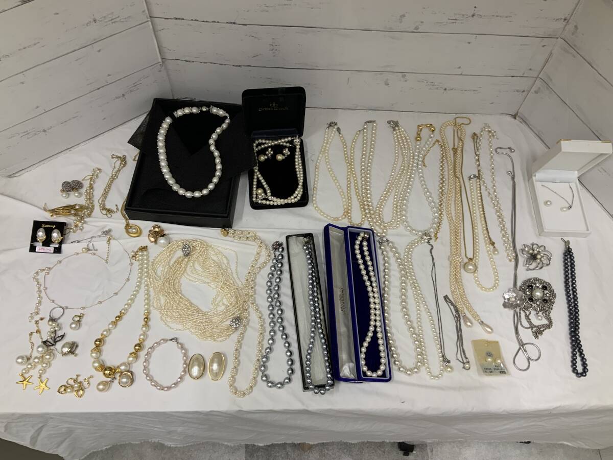 【0717】パール おまとめ アクセサリー ネックレス イヤリング ブローチ ピアス 人工パール 本真珠拍卖