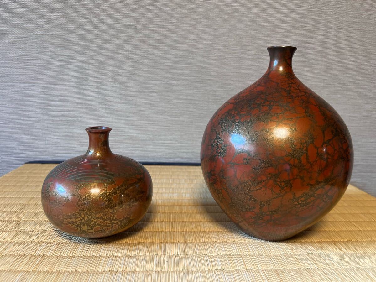 【高岡銅器花瓶】鋳銅器 壺 花器二本 ①高さ20cm ②高さ11cm在銘あり 伝統工芸品 華道具 茶道具拍卖