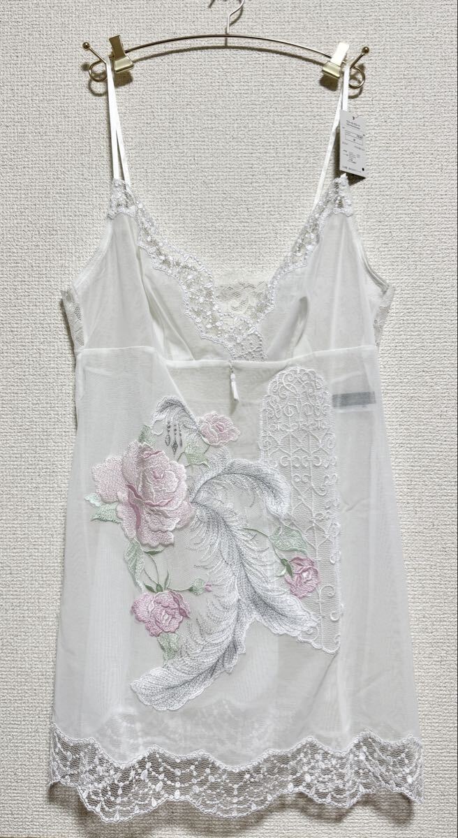 ワコール サルート キャミソール Mサイズ 新品タグ付き拍卖