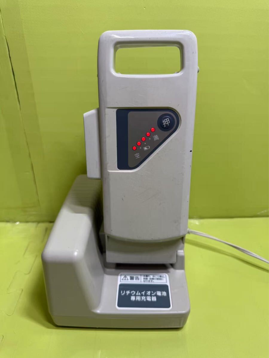 Panasonic パナソニック NKY490B02 長押し2点灯 電動自転車バッテリー 充電器付き NKJ033B ★ 通電確認済み 現状品拍卖