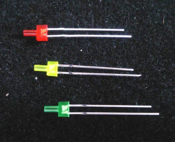 凸型LED(抵抗560オーム付属) 赤色 先端直径2mm 先端長4.5mm 30セット拍卖