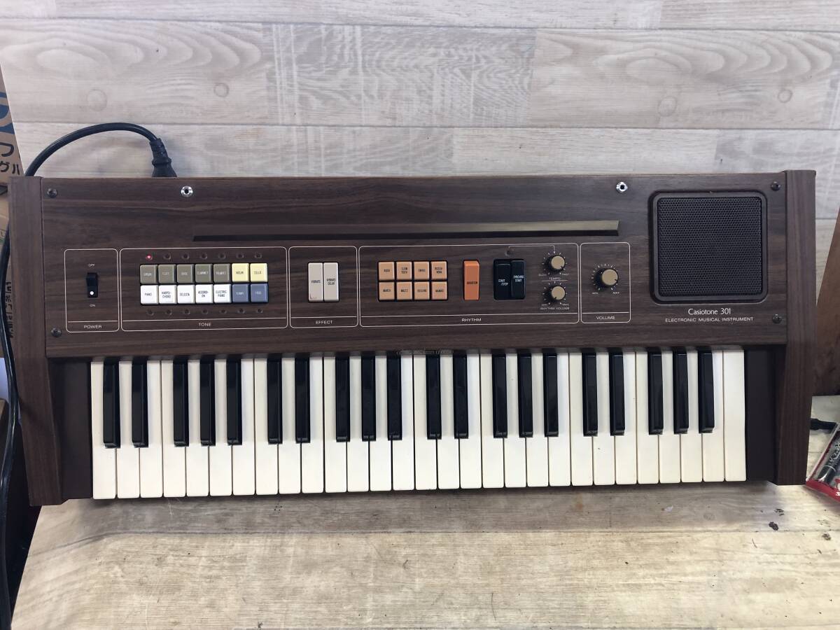 動作確認済 B-1100 ● CASIO カシオ Casiotone301 カシオトーン 49鍵盤 電子キーボード シンセサイザー拍卖