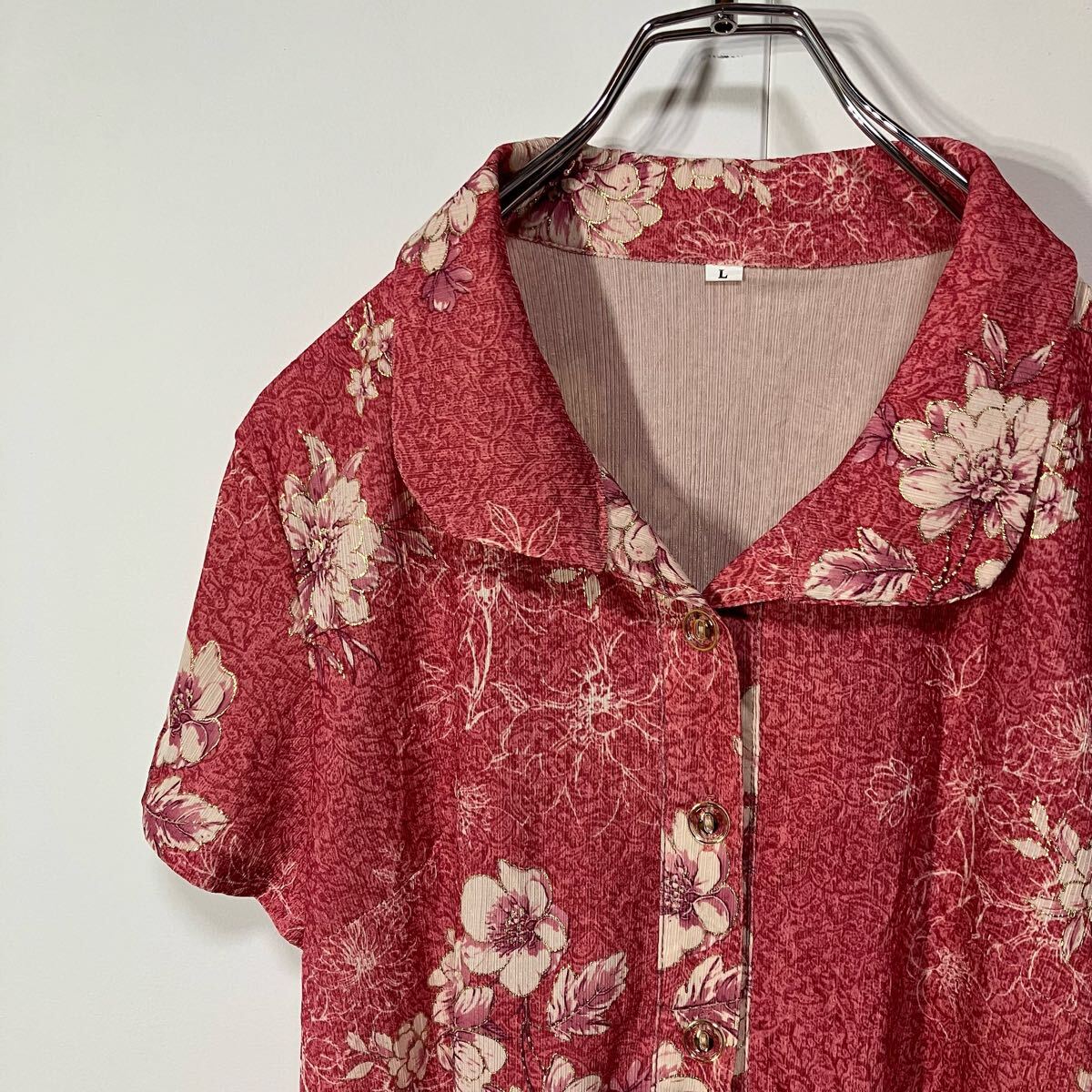 古着 ヴィンテージ 花柄 光沢 プリント レトロ ボタン ダーツ スクエアカット リップル ニット 半袖 シャツ L拍卖