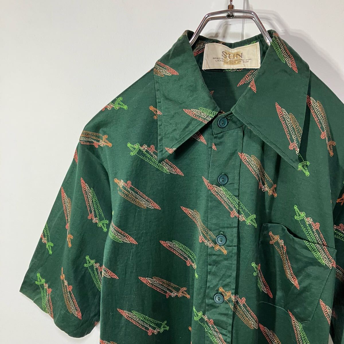 古着 ヴィンテージ 剣 パターン柄 ポケット 天竺 半袖 ポロシャツ グリーン M拍卖