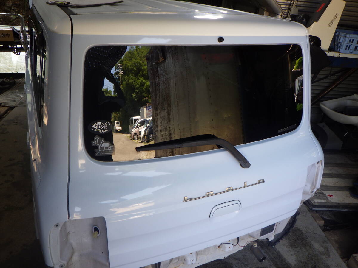 関00035 即決! HE21S ラパン BUR 水色+白 リアゲート リアハッチバ ックドア 現車 部品取り車拍卖