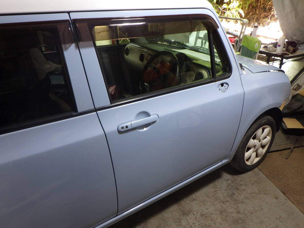 関00002 即決! HE22S ラパン FJY 水色 右フロントドア 運転席ドア 現車 部品取り車拍卖