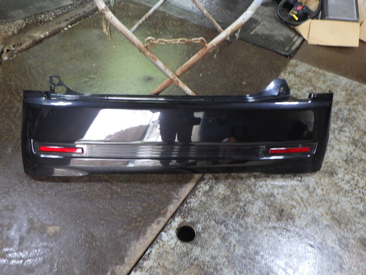 仮上 即決! L175S ムーヴ X06 黒 リアバンパー 52159-B2290拍卖