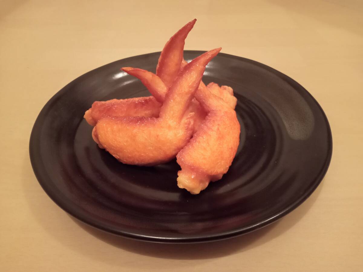 一点物【食品サンプル】手羽先4個セット 辛味チキン 実物大サイズ 高級品 レア物 新品未使用 キャンペーン中 foodsamples拍卖