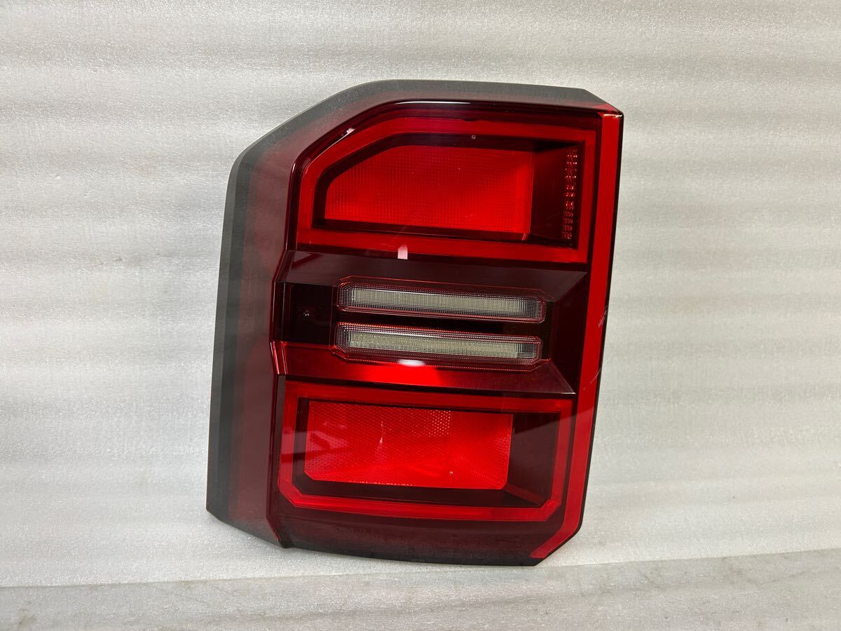 11385 ランドクルーザー TRJ250W 左テールライト テールランプ STANLEY 60-318 81561-60D70拍卖