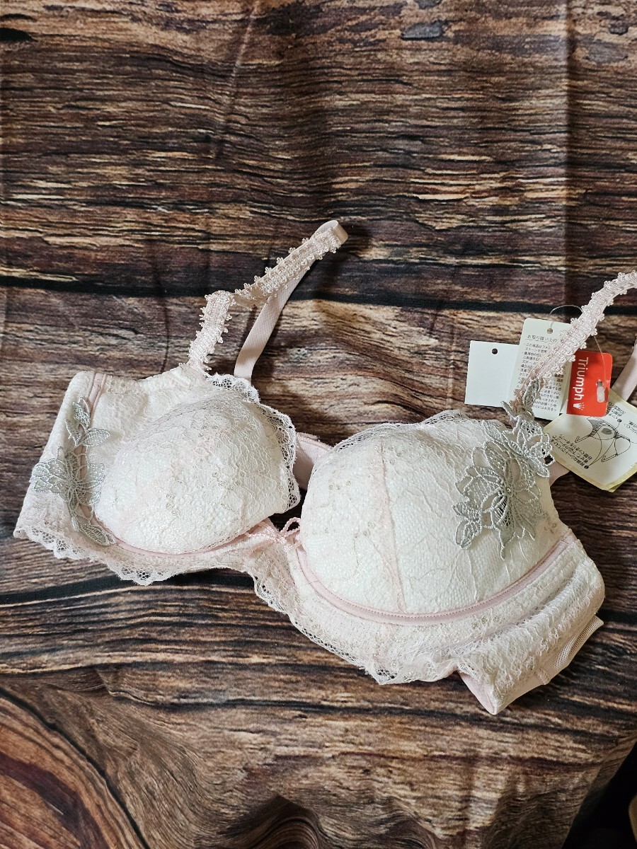 ΣA860 ★Triumph AMO‘S STYLE ブラジャー C65拍卖